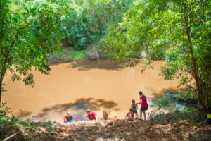 mdg_8707a-river-in-paraguay