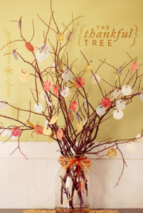 vintage-girl-thankful-tree-for-trishas-post
